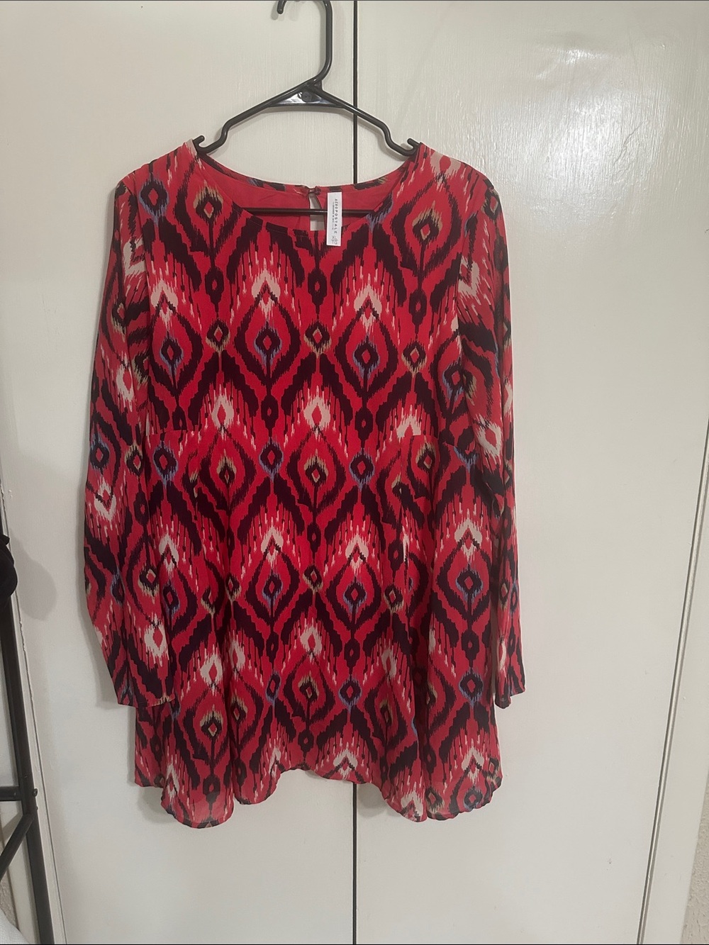 Aeropostale Red Ikat Long Sleeve Blouse with Black & White Accents